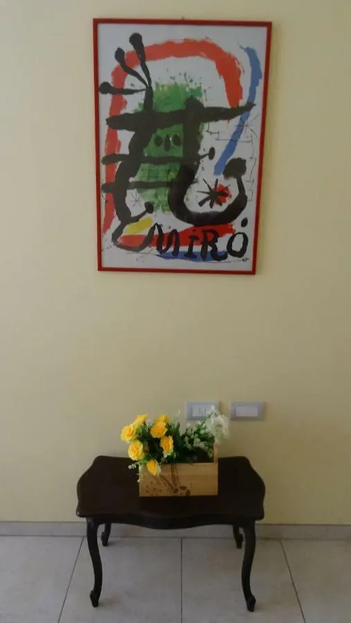 Hotel House Of Arts Bari 0*,